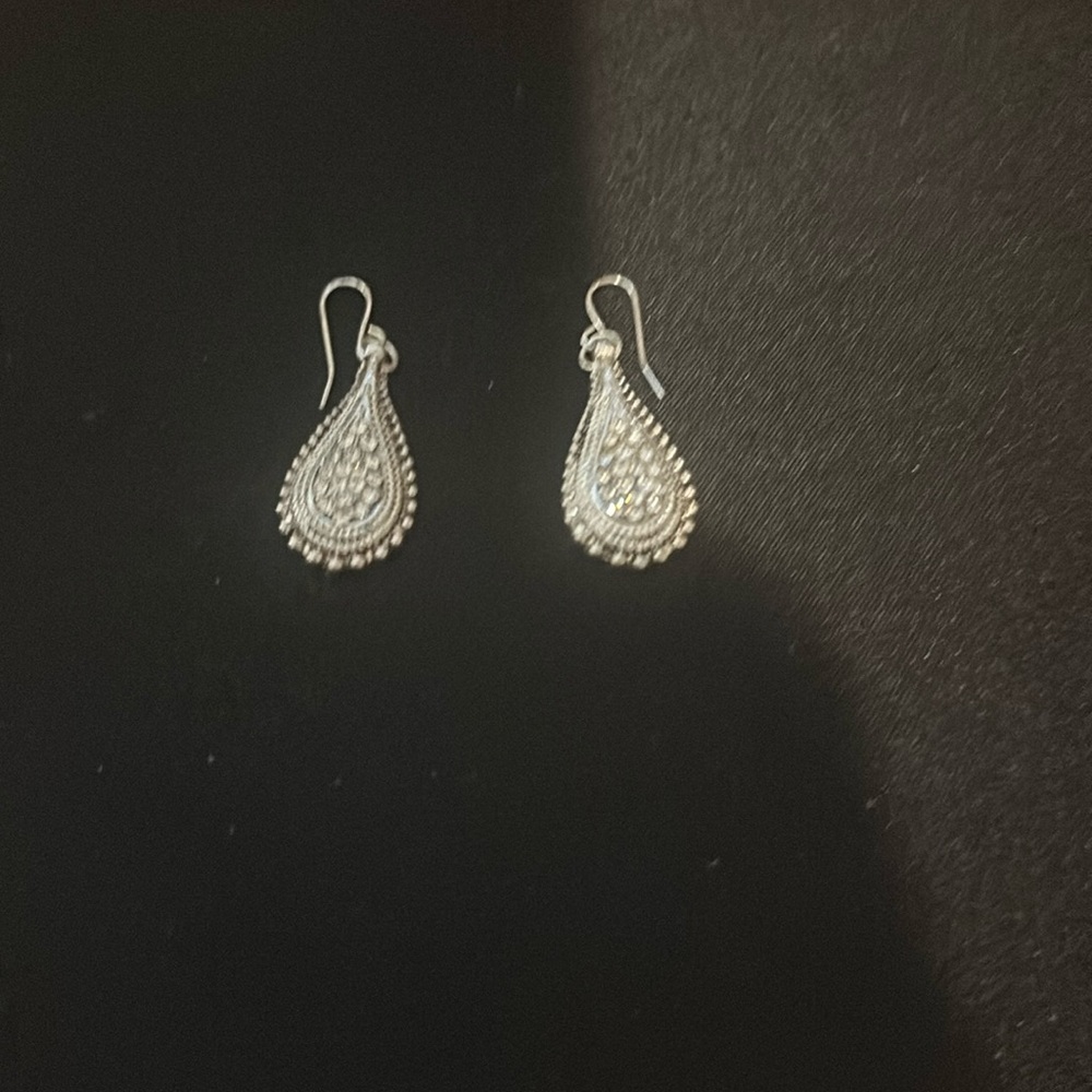 Vintage Sterling Silver Earrings Tear Drop